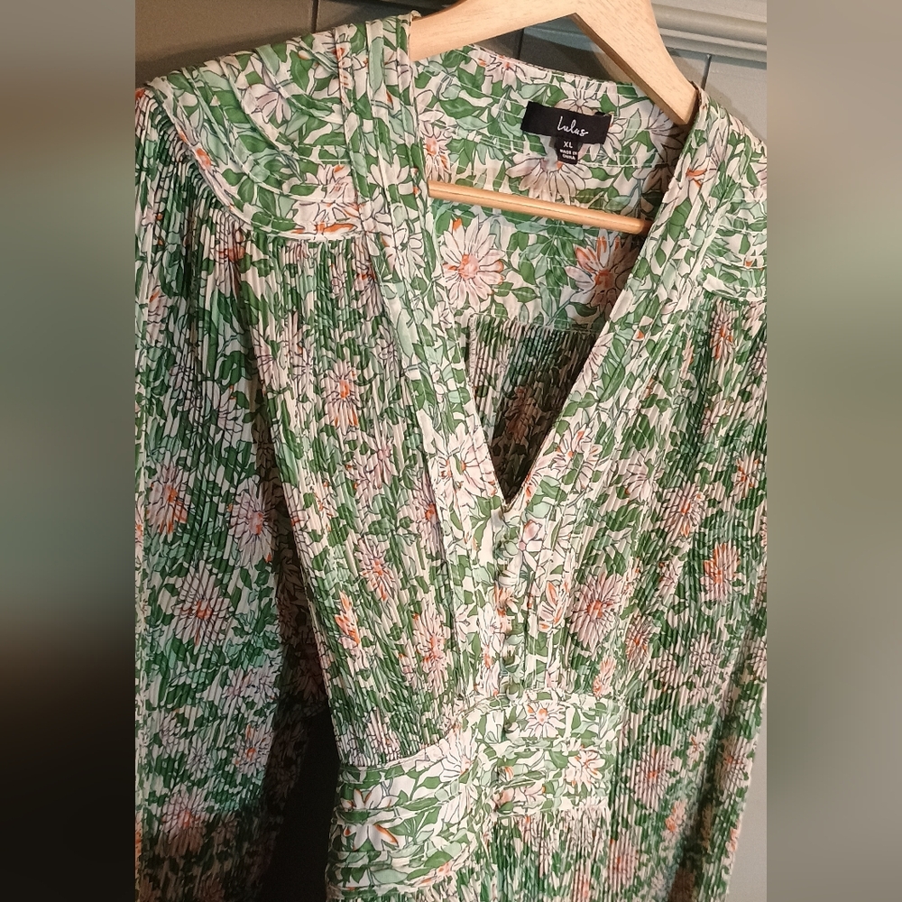 Floral Green Dress - Picture 4 of 7